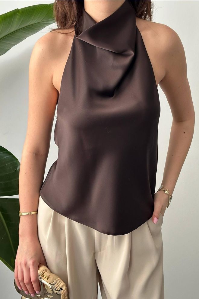 Elisa بلوزة أسود أنيقة برقبة حمالة ملابس بالجملة ربيع