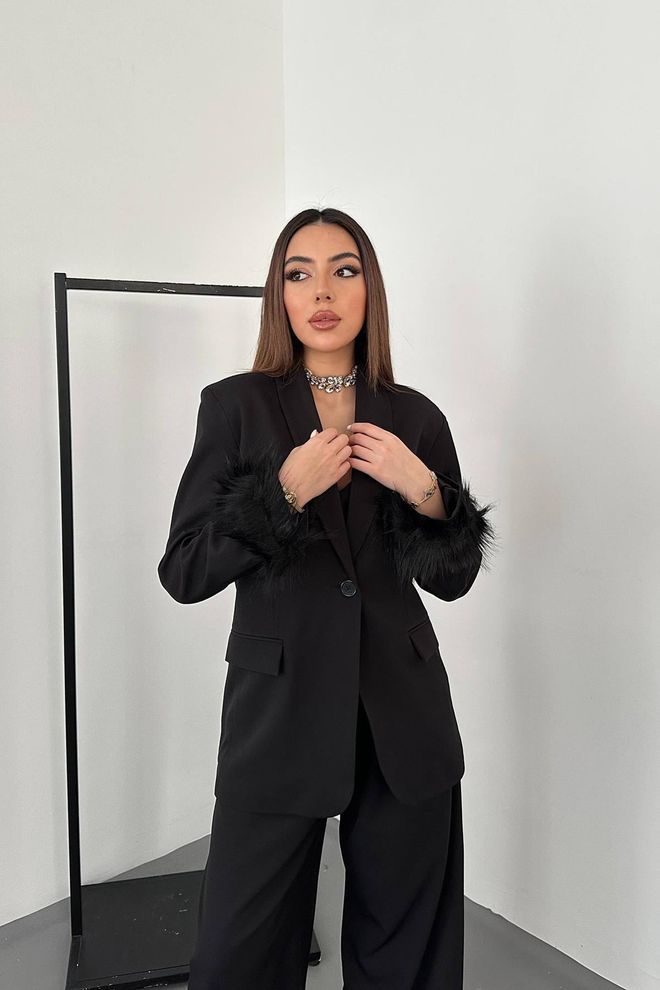 Elisa Súprava bundy a nohavíc s páperovými rukávmi čierna Veľkoobchod s oblečením Narodeniny