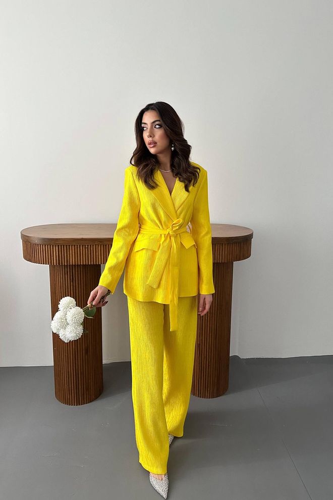 Elisa Veste Et Pantalon Avec Ceinture Costume Brillant Jaune Vêtements en gros Viscose