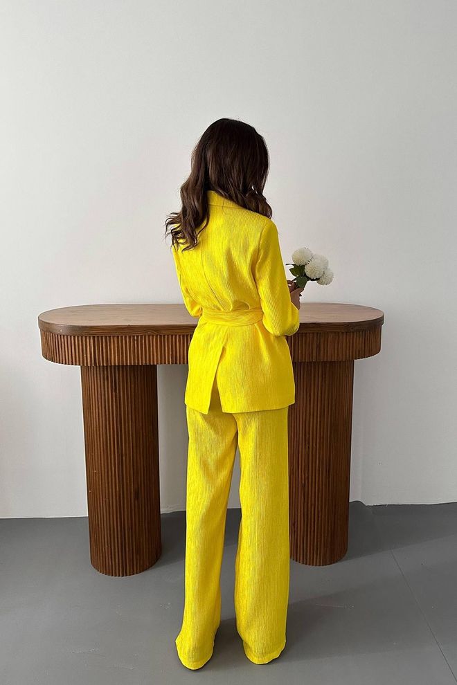 Elisa Veste Et Pantalon Avec Ceinture Costume Brillant Jaune Vêtements en gros Formel