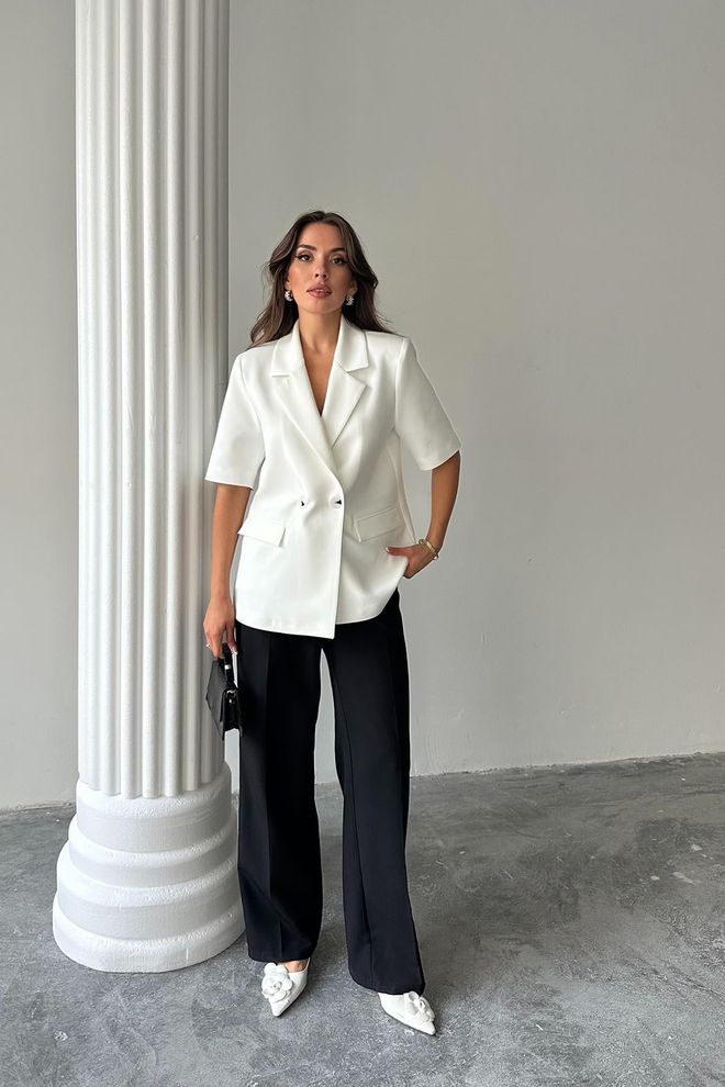 Elisa سترة بليزر بيضاء بأكمام قصيرة بالجملة ملابس بالجملة رَسمِيّ