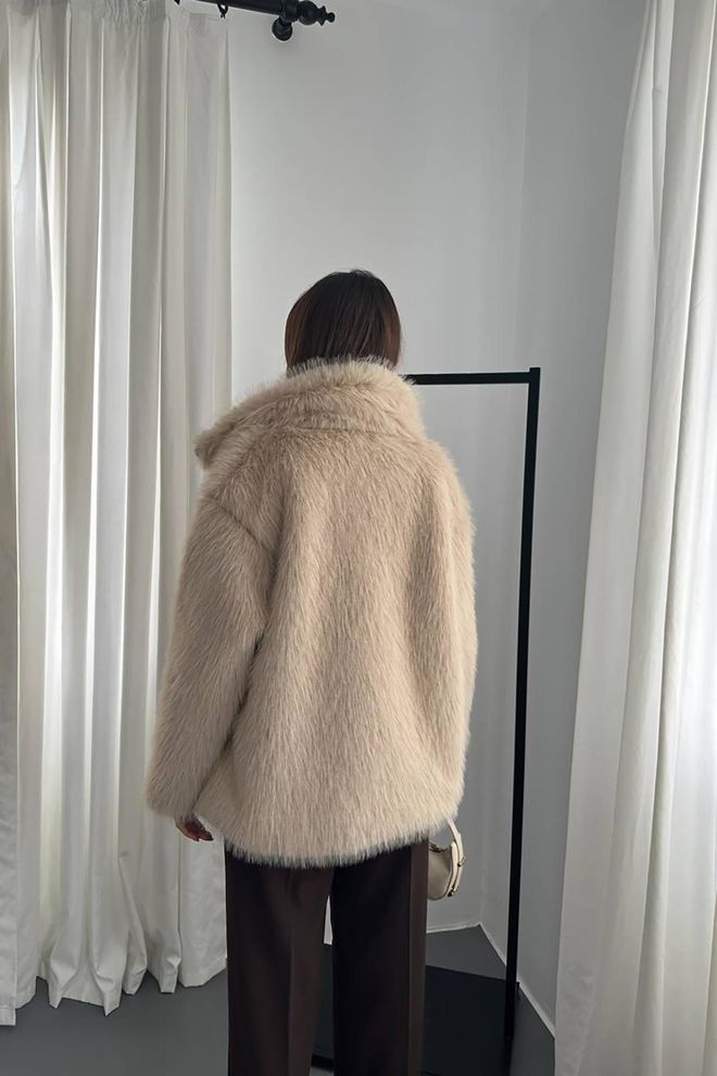 Elisa Beige Fur Jacket With Notched Collar Wholesale Clothing 5