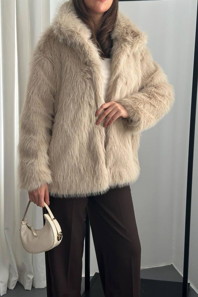 Elisa Beige Fur Jacket With Notched Collar Wholesale Clothing Vintage
