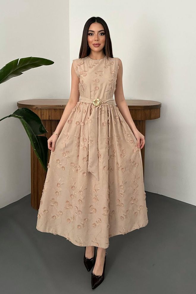 Elisa Vestido Maxi Beige Elegante Línea A Con Mangas Japonesas Ropa al por mayor Casual