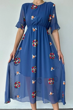 A wholesale clothing model wears ELS10219 - Embroidered Chiffon Dress - Blue, Turkish wholesale Dress of Elisa