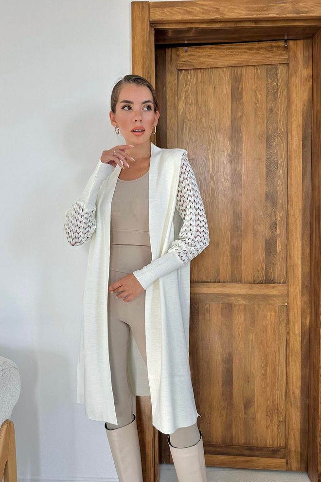 L&C Beyaz Zarif Gündelik Tesettür Kolej Hırka Toptan Giyim Doğum Günü