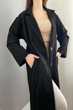 A wholesale clothing model wears els10568-coat-black, Turkish wholesale Coat of Elisa