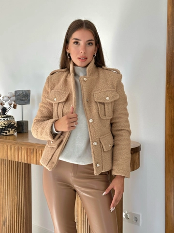 A wholesale clothing model wears  Soft Jacket With Pockets - Camel
, Turkish wholesale Jacket of Elisa