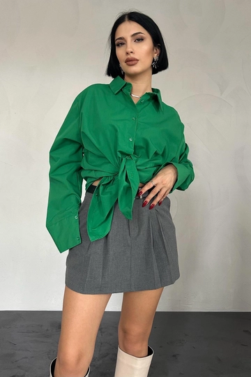 A wholesale clothing model wears  Poplin Shirt - Emerald
, Turkish wholesale Tunic of Elisa