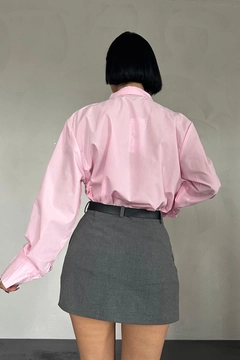 A wholesale clothing model wears els11671-poplin-shirt-pink, Turkish wholesale Tunic of Elisa