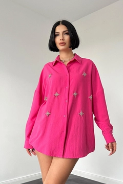 A wholesale clothing model wears els11852-classic-pattern-hand-embroidered-shirt-fuchsia, Turkish wholesale Tunic of Elisa