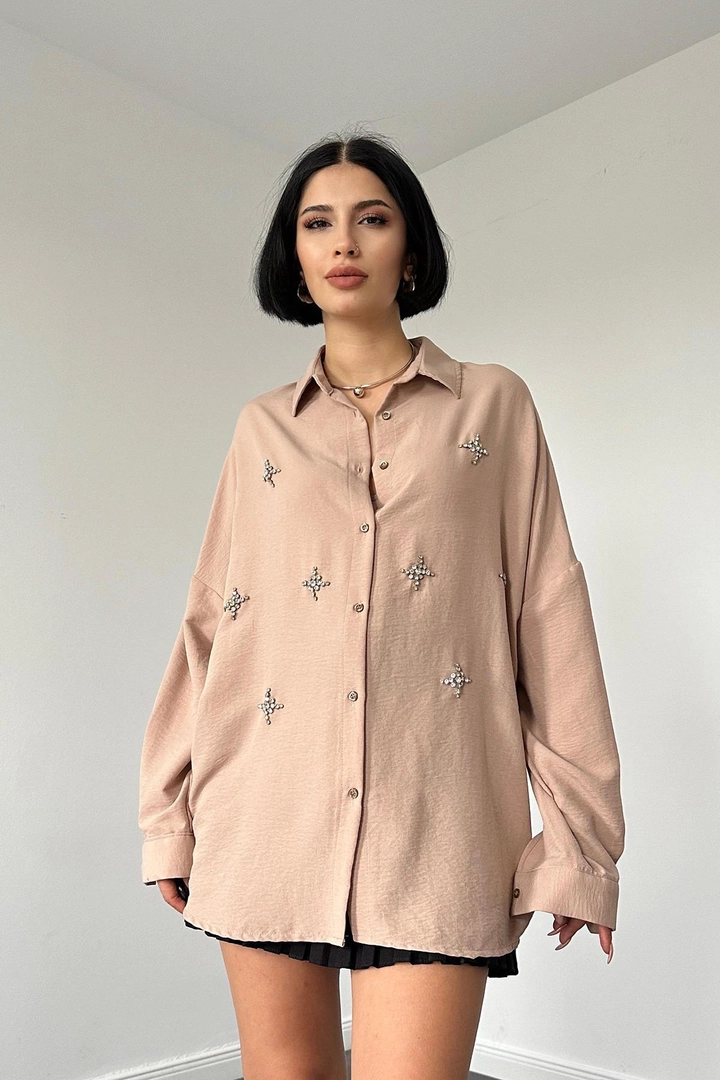 A wholesale clothing model wears els11828-classic-pattern-hand-embroidered-shirt-mink, Turkish wholesale Tunic of Elisa