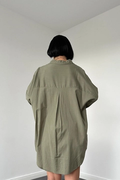 A wholesale clothing model wears els11837-linen-stone-shirt-khaki, Turkish wholesale Tunic of Elisa