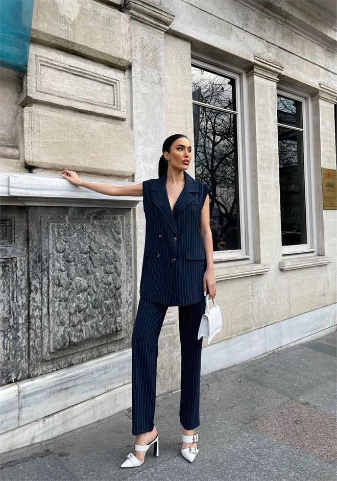 Ello Gestreept Lang Vestpak Marineblauw Groothandel Kleding Formeel