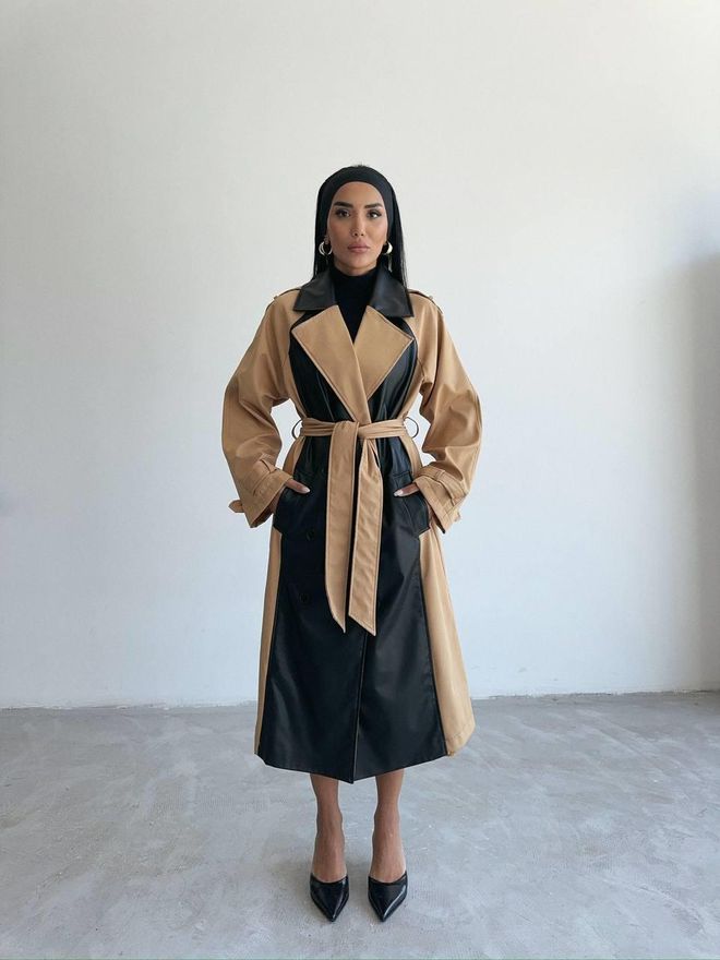 Ello Leder Trenchcoat Mit Knöpfen Beige Großhandelskleidung Elegant