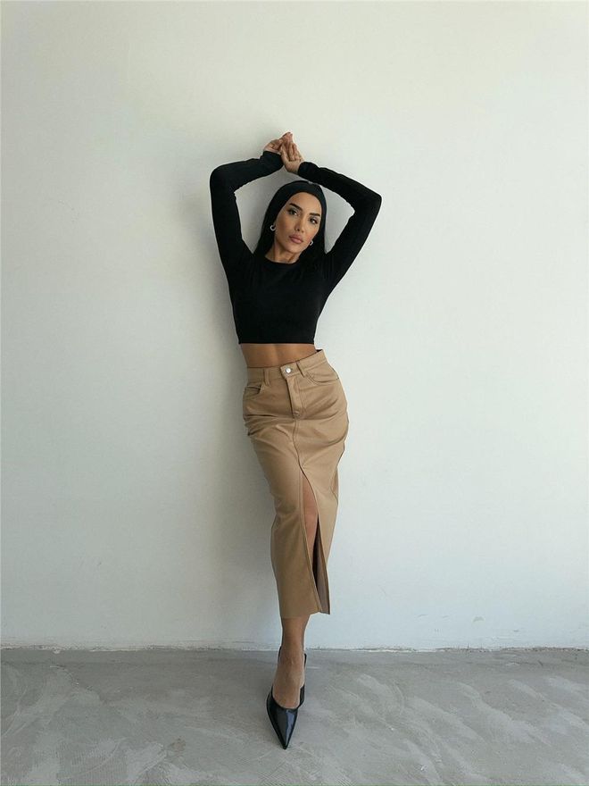 Ello Ön Yırtmaçlı Deri Etek Bej Toptan Giyim Zarif