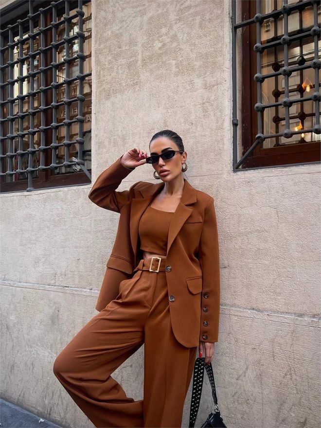 Ello بدلة ثلاث قطع مع جاكيت بليزر بني ملابس بالجملة رائع