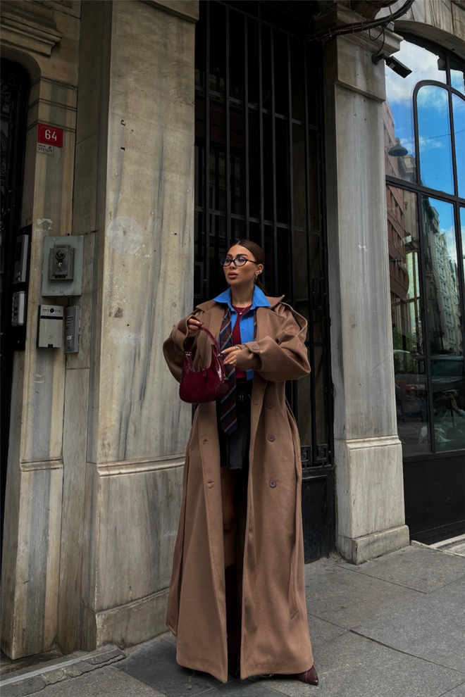 ESPADA Brązowy Elegancki Płaszcz Jednorzędowy Hurtowa sprzedaż odzieży Bez tkaniny