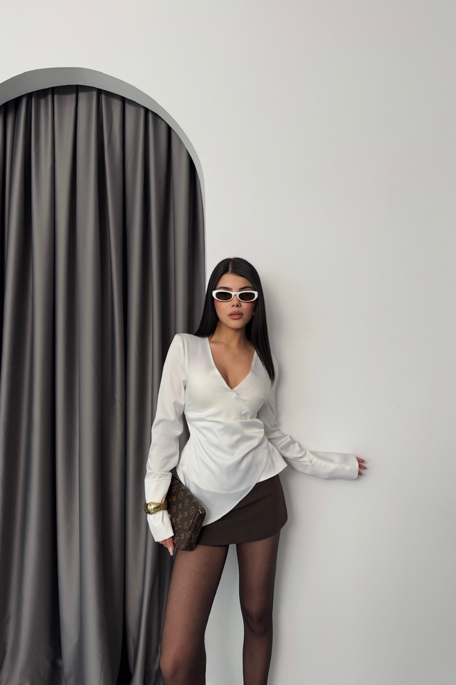 Ello Blusa Satinada Con Mangas En Los Puños Ropa al por mayor Elegante
