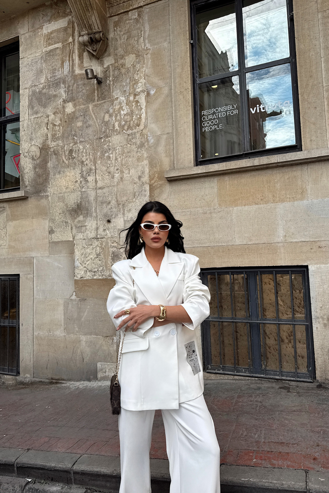 ESPADA Белый Формальный Элегантный Негабаритный Поставил Оптовая продажа одежды Нет ткани