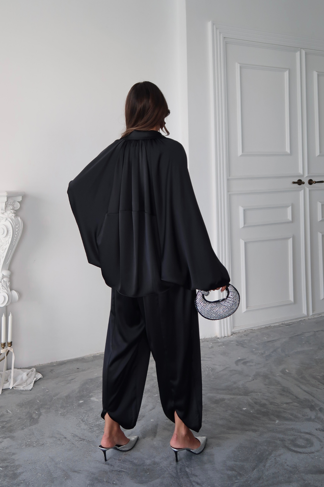 Ello Čierna Bombera Bunda S Netopierími Rukávmi Veľkoobchod s oblečením Koktail