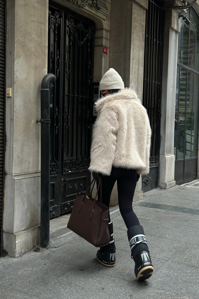 Ello Beige Fur Jacket With Zip Up & Slant Pocket Wholesale Clothing 1