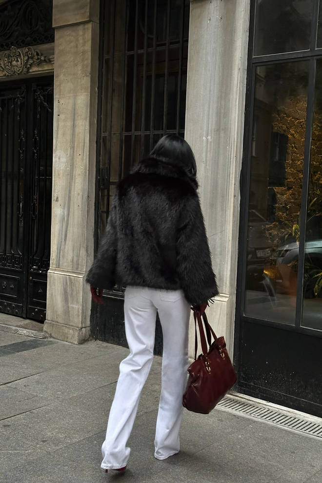 Ello Black Fur Jacket With Hooded Collar Elegant And Glam Wholesale Clothing Sexy