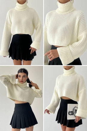 A model wears 28388 - Sweater - Ecru, wholesale Sweater of Etika to display at Lonca