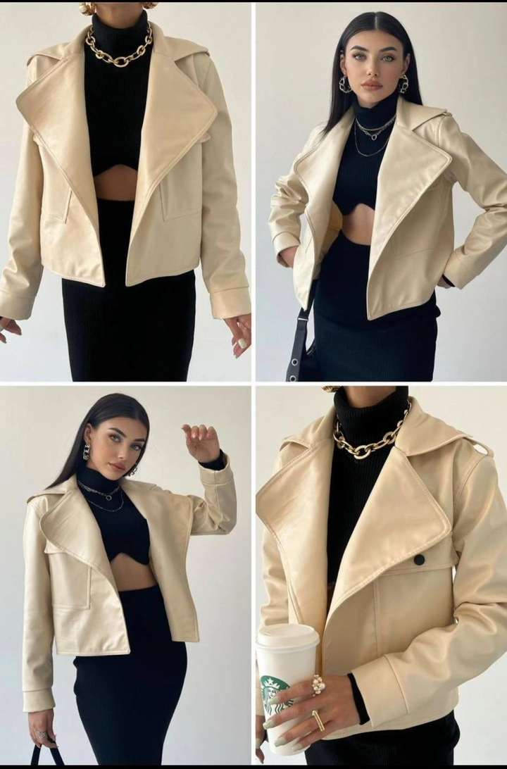 Ein Bekleidungsmodell aus dem Großhandel trägt 29601 - Jacket - Beige, türkischer Großhandel Jacke von Etika