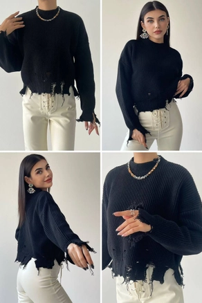 A model wears 30554 - Sweater - Black, wholesale Sweater of Etika to display at Lonca