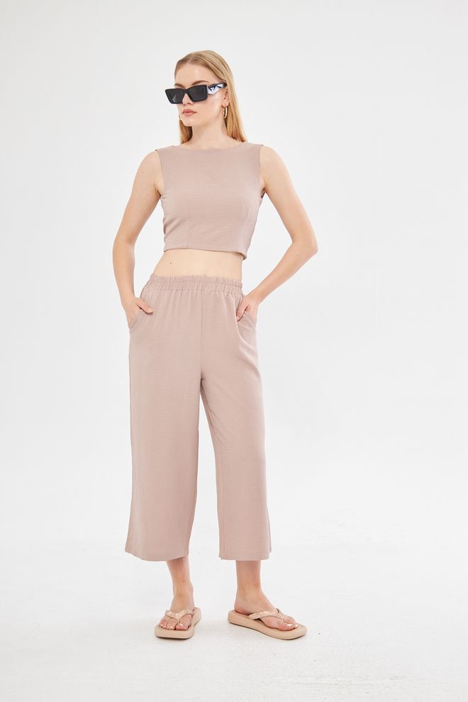 Evable Удобен Къс Панталон С Широки Крачоли И Бельо В Цвят Dusty Rose Дрехи на едро Рожден ден