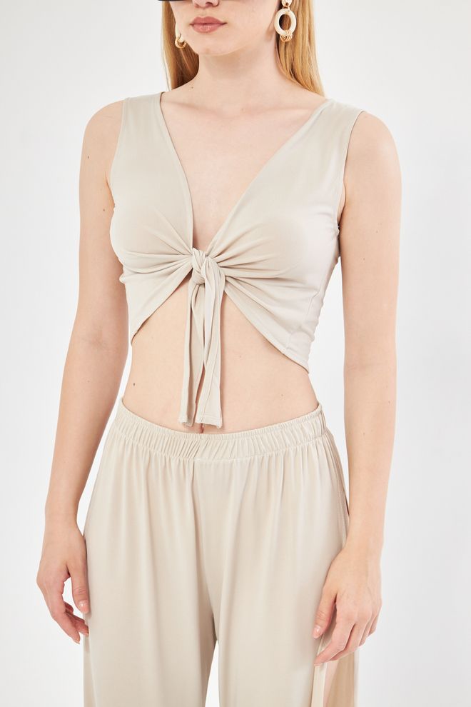Evable Joi Beach Exclusive Tie Up Beach Top Σε Μπεζ Χονδρικό εμπόριο ενδυμάτων Casual
