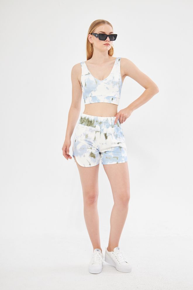 Evable Olla Wide Belt High Waist Shorts In Mix Color Wholesale Clothing Cotton