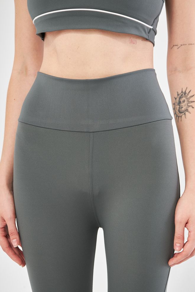 Evable Клин Ally С Висока Талия И Цепки В Зелено Дрехи на едро 4