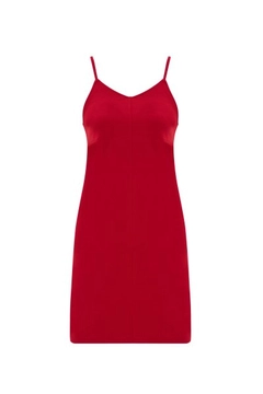Een kledingmodel uit de groothandel draagt 20074 - Fou Dress - Red, Turkse groothandel Jurk van Evable