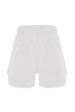 A wholesale clothing model wears 20078 - Vurde Shorts - White, Turkish wholesale Shorts of Evable