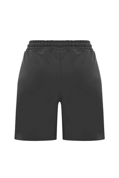 A wholesale clothing model wears 20081 - Marfe Shorts - Smoked, Turkish wholesale Shorts of Evable