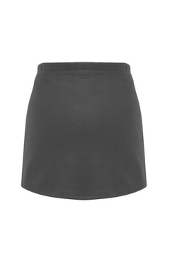 Ένα μοντέλο χονδρικής πώλησης ρούχων φοράει 20086 - Wen Skirts - Smoked, τούρκικο Φούστα χονδρικής πώλησης από Evable