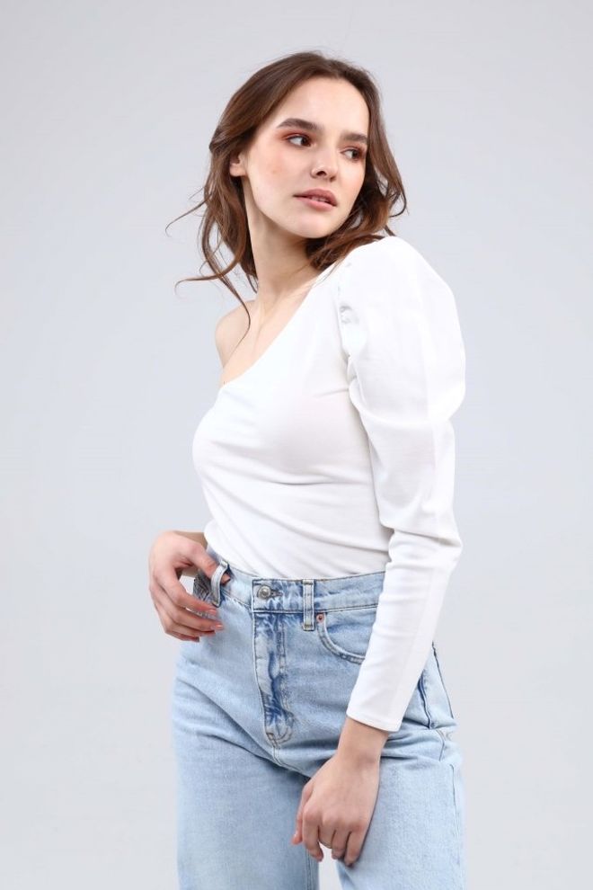 Evable Heght One Body White Wholesale Clothing Spring