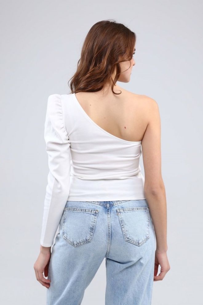 Evable Heght One Body White Wholesale Clothing 5