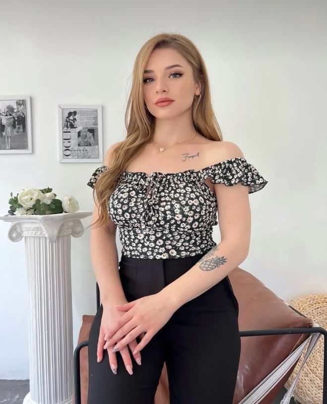 Ezgi Nisantasi Przyciąć Hurtowa sprzedaż odzieży Casual