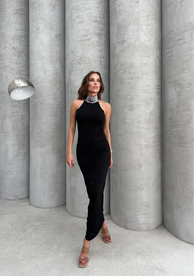 Ezgi Nisantasi Siyah Bodycon Elbise Yüksek Yaka Ve Japone Kollu Toptan Giyim Seksi