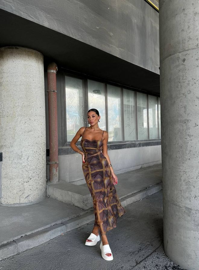 Ezgi Nisantasi Brown Elegant Sexy Slip Dress With Square Neck Wholesale Clothing Sexy