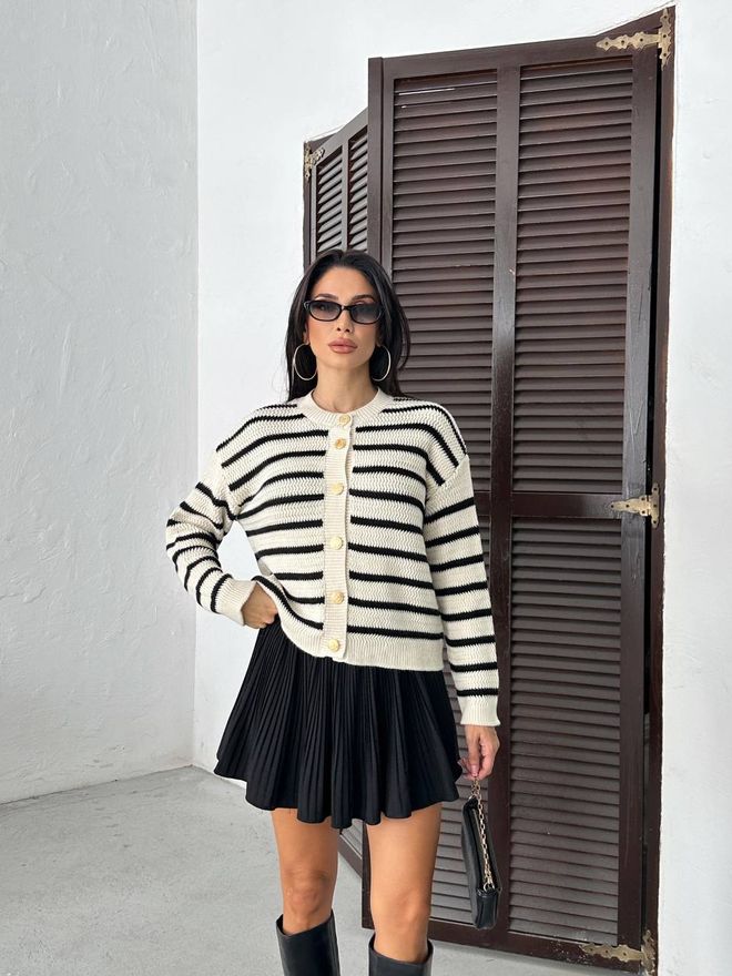 Ezgi Nisantasi Cardigan Tricotat Cu Dungi Îmbrăcăminte cu ridicata Casual