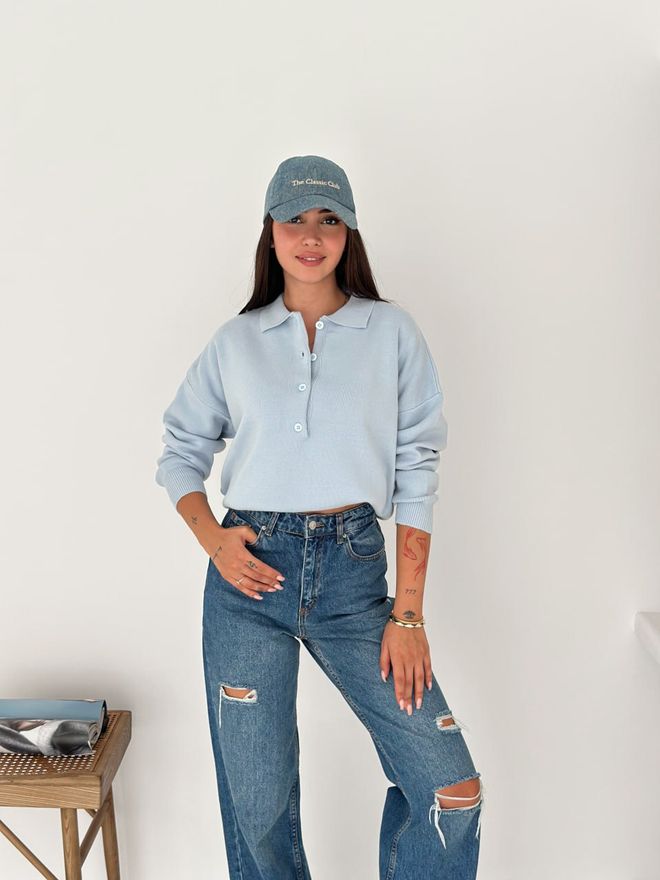 Ezgi Nisantasi Blue Oversized Fit Sweater With Polo Neck Wholesale Clothing Lounge