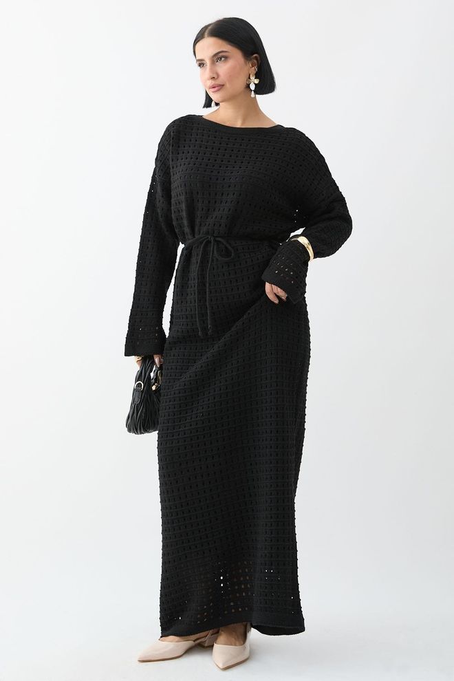 Ezgi Nisantasi Елегантна Црна Хаљина Омотач Са Боат Нек Велепродаја одеће скроман