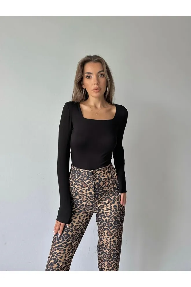 Ezgi Nisantasi Schwarze Elegante Slim Fit Bluse Großhandelskleidung Lässig