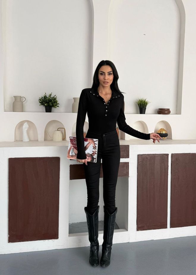 Ezgi Nisantasi Siyah V Yakalı Ve Dar Uzun Kollu Bluz Toptan Giyim Gündelik