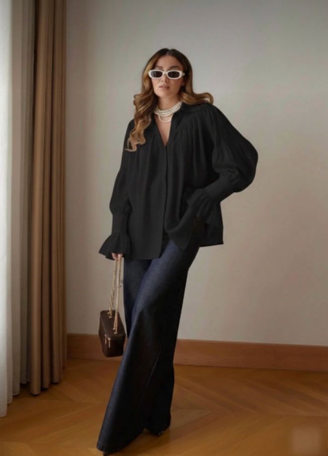 Ezgi Nisantasi Elegantná Čierna Košeľa S Volánovými Rukávmi Veľkoobchod s oblečením Vintage