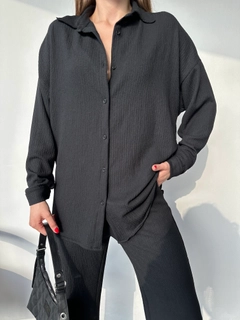 Модель оптовой продажи одежды носит EZG10084 - Shirt Suit - Black, турецкий оптовый товар Поставил от Ezgi Nisantasi.